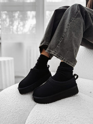 CUSIE women's shoes black