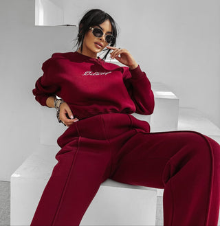 SCRITTO burgundy tracksuit set